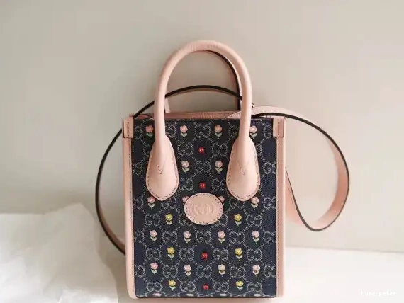 Interlocking with tote Gucci Mini G bag 0613